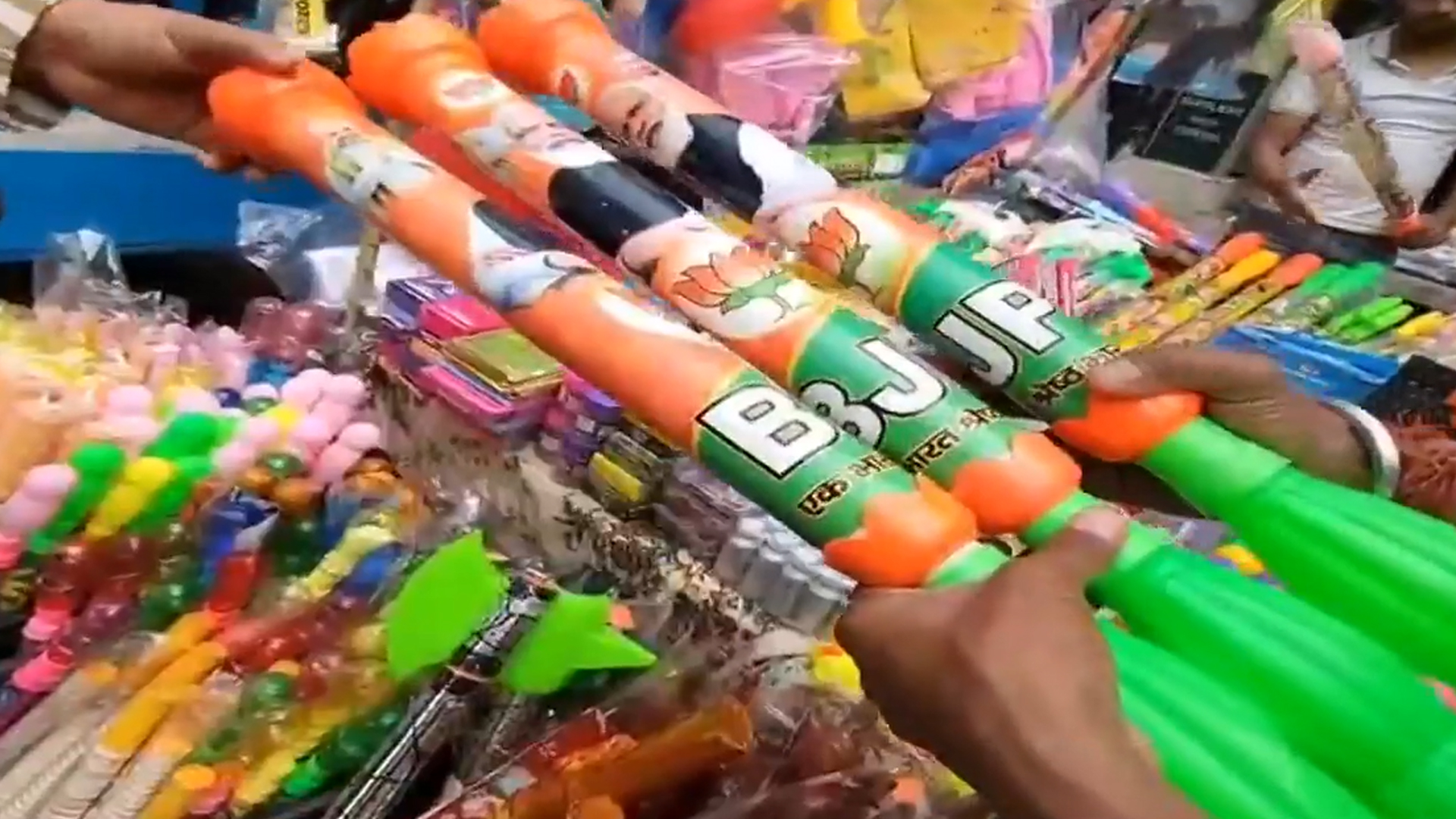 With PM Modi-Themed Masks, 'Pichkaris', Guwahati To Have A Unique Holi