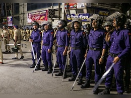 दूध लेने गए छात्र को भी नहीं बक्शा: नागपुर हिंसा की दर्दनाक कहानी दूध लेने गए छात्र को भी नहीं बक्शा: नागपुर हिंसा की दर्दनाक कहानी
