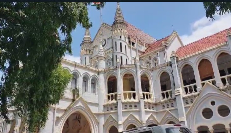 MP High Court: न्यायपालिका पर वकील ने उठाए सवाल! चीफ जस्टिस्ट के पास भेजा गया मामला, जानिए पूरी घटना