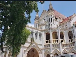 यूरो प्रतीक कंपनी को झटका, एमपी हाईकोर्ट ने विवादित लौह अयस्क के परिवहन और बिक्री पर लगाई रोक यूरो प्रतीक कंपनी को झटका, एमपी हाईकोर्ट ने विवादित लौह अयस्क के परिवहन और बिक्री पर लगाई रोक