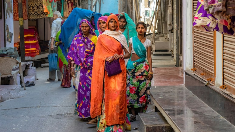 International Women's Day 2026: ऑपरेशन मेरी सहेली से लेकर महिला स्पेशल कैब तक... महिलाओं की सुरक्षा बढ़ाने के लिए भारत में हुईं बड़ी पहलें