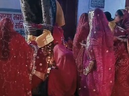 Dasha Mata Vrat 2025: दशा माता व्रत रख महिलाओं ने की पूजा- अर्चना, पीपल पर कच्चा सूत बांधकर परिवार के सौभाग्य व समृद्धि की कामना