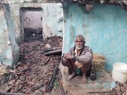 खेत की रखवाली कर रहे थे किसान, पीछे से पल भर में सब हो गया बर्बाद खेत की रखवाली कर रहे थे किसान, पीछे से पल भर में सब हो गया बर्बाद