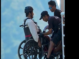 हम करके दिखाते हैं...अदाणी समूह के दिव्यांग एम्प्लॉई ने व्हील चेयर पर की बंजी जंपिंग तो गौतम अदाणी ने शेयर किया वीडियो हम करके दिखाते हैं...अदाणी समूह के दिव्यांग एम्प्लॉई ने व्हील चेयर पर की बंजी जंपिंग तो गौतम अदाणी ने शेयर किया वीडियो