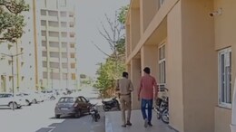 Gwalior Doctor Suicide: मेडिकल कॉलेज के होस्टल के रेलिंग से लटका मिला डॉक्टर का शव, संदिग्ध हालत में कर ली खुदकुशी