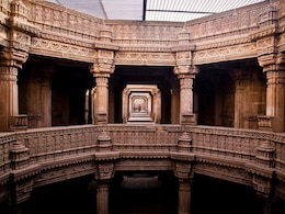 Ahmedabad Travel Guide: The Ultimate Insider's Handbook To Gujarat's Most Vibrant City Ahmedabad Travel Guide: The Ultimate Insider's Handbook To Gujarat's Most Vibrant City