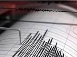 पापुआ न्यू गिनी में 6.9 तीव्रता का शक्तिशाली भूकंप, सुनामी की भी चेतावनी पापुआ न्यू गिनी में 6.9 तीव्रता का शक्तिशाली भूकंप, सुनामी की भी चेतावनी