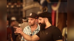 Hollywood Action Director JJ Perry Calls <i>Toxic</i> A "Banger". Yash's Reaction Is Crazy Viral