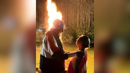 Holi 2025: Amitabh Bachchan And Jaya Bachchan In An Adorable Pic From <i>Holi Ka Dahan</i>. Courtesy, Daughter Shweta