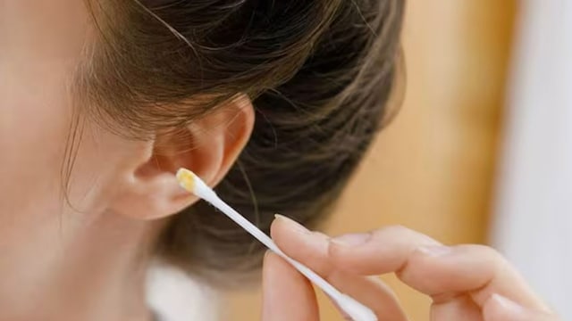 Heres What Your Earwax Reveals About Health
