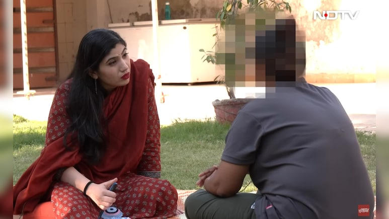 Sex Worker ki Diary:&nbsp;मैं 13 साल की उम्र से सेक्स वर्कर, बेटी को इस बारे में नहीं पता, उसे अपने जैसा बनाऊंगी!