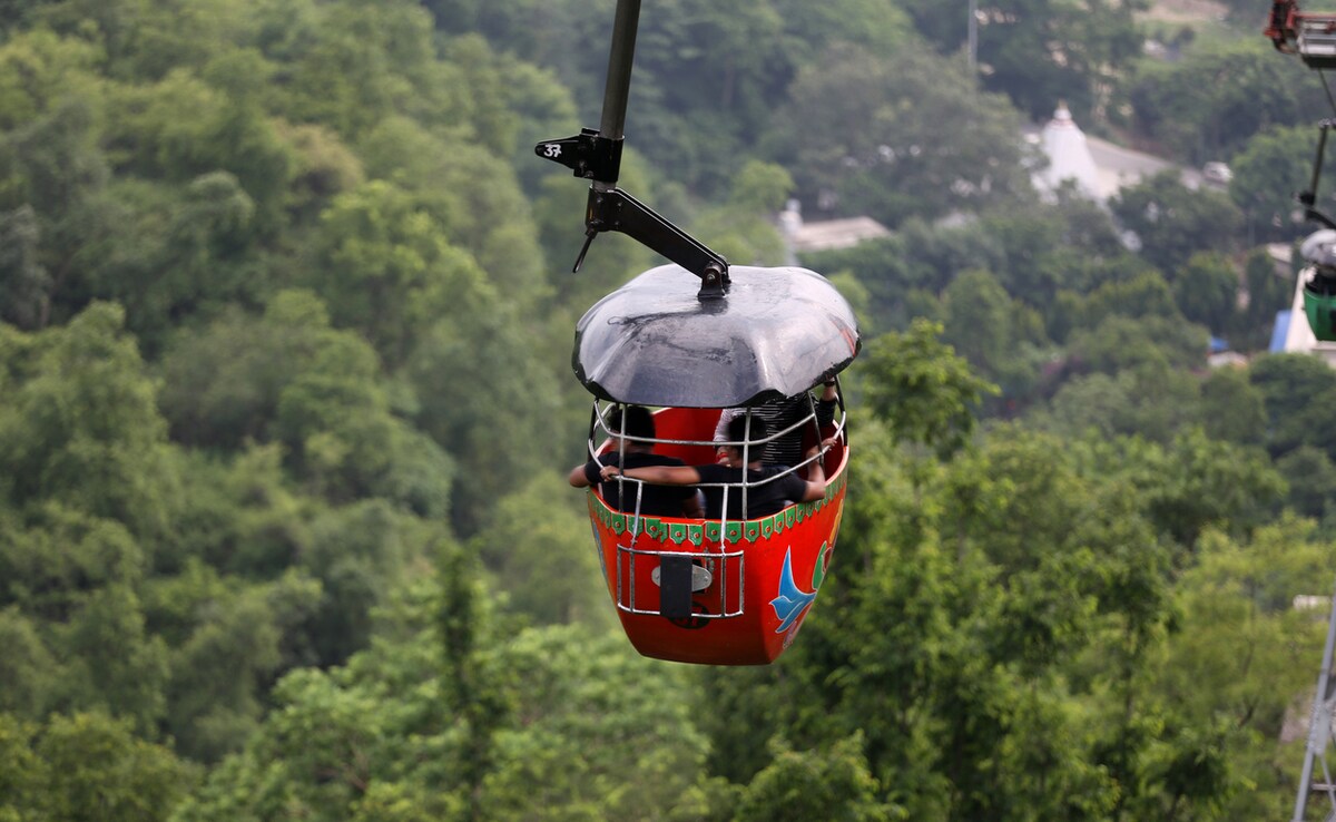 Mansa Devi Ropeway. Mansa Devi Ropeway.