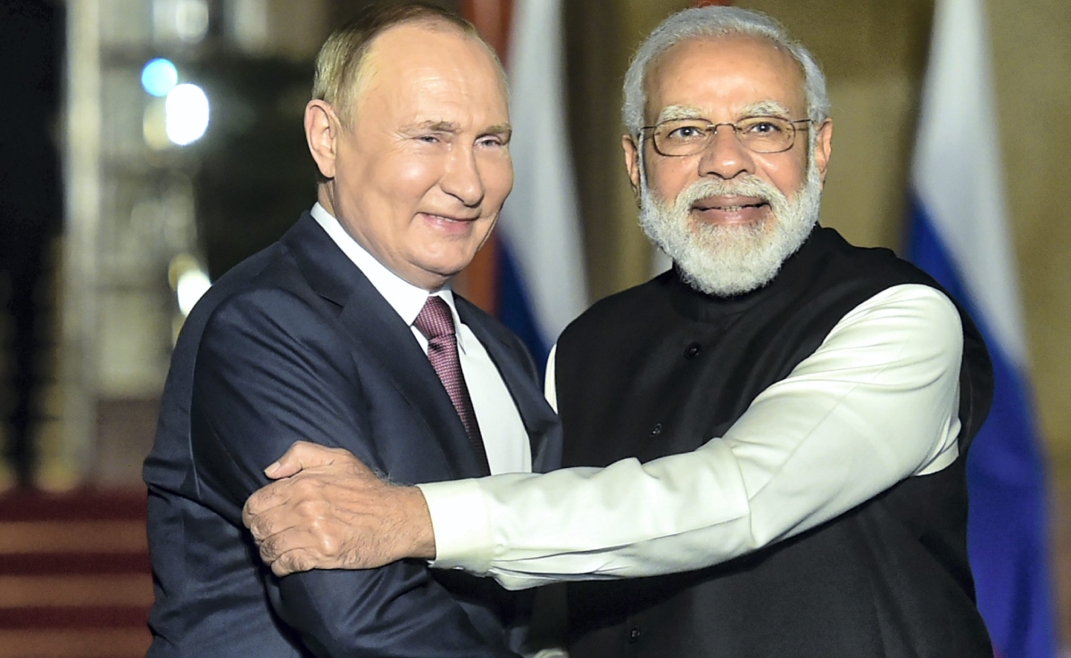 रूसी राष्ट्रपति पुतिन ने स्वीकर किया पीएम मोदी का भारत आने का निमंत्रण, किसके लिए है क्या संदेश
