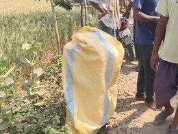 Barwani News: नशाखोरी के खिलाफ सख्ती! ग्रामीणों ने शुरू किया बहिष्कार, पकड़ी 6 पेटी शराब