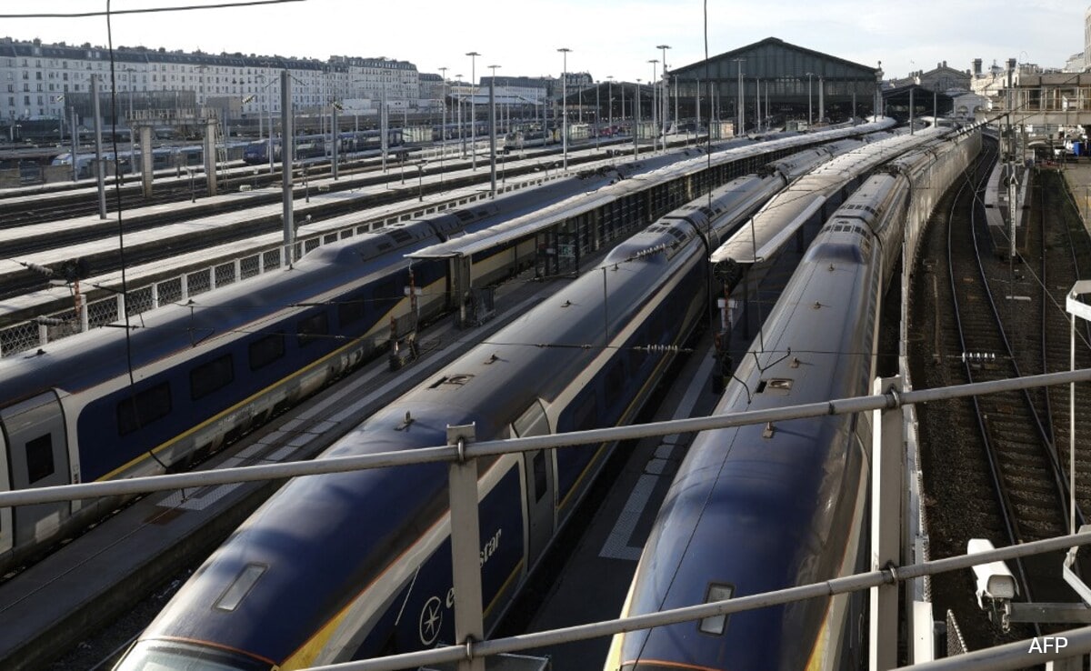 Eurostar Suspends All Europe Trains After Power Supply Issue
