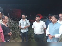 Mauganj Murder: देर शाम उपमुख्यमंत्री पहुंचे घटनास्थल, पीड़ित परिवार से मिलकर बोले-आरोपियों को कड़ी सजा देंगे Mauganj Murder: देर शाम उपमुख्यमंत्री पहुंचे घटनास्थल, पीड़ित परिवार से मिलकर बोले-आरोपियों को कड़ी सजा देंगे