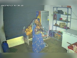 लड़कियों के कपड़े पहनकर करते थे चोरी, CCTV में कैद हुई वारदात