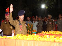 मौका मिला तो 100 आतंकी मार गिराएंगे: शहीद कांस्टेबल के भाई ने कहा मौका मिला तो 100 आतंकी मार गिराएंगे: शहीद कांस्टेबल के भाई ने कहा