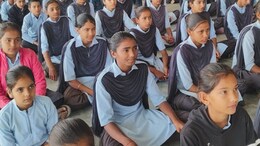 राजस्थान के 27 हजार स्टूडेंट के खाते में नहीं आएगा यूनिफॉर्म का पैसा, आधार लिंक होने से अटका काम