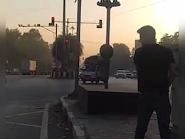 Video: Man Halts BMW In Middle Of The Road In Pune, Steps Out To Urinate Video: Man Halts BMW In Middle Of The Road In Pune, Steps Out To Urinate