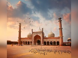 भारत की सबसे बड़ी मस्जिद कहां है? जामा मस्जिद नहीं, इस मस्जिद के नाम है रिकॉर्ड