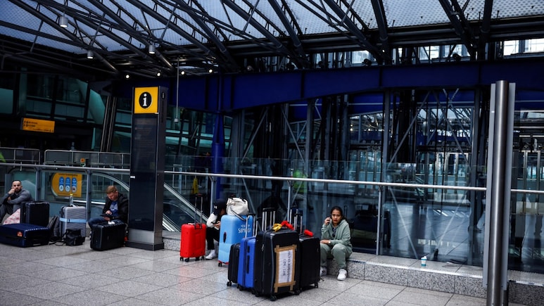 London's Heathrow Terminal Check-In Evacuated Over 'Incident'