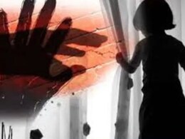 Ulhasnagar Crime : पोलिसांनी दिले 'गुड टच, बॅड टच'चे धडे अन् चिमुकलीनं फोडलं बापाचं बिंग! Ulhasnagar Crime : पोलिसांनी दिले 'गुड टच, बॅड टच'चे धडे अन् चिमुकलीनं फोडलं बापाचं बिंग!