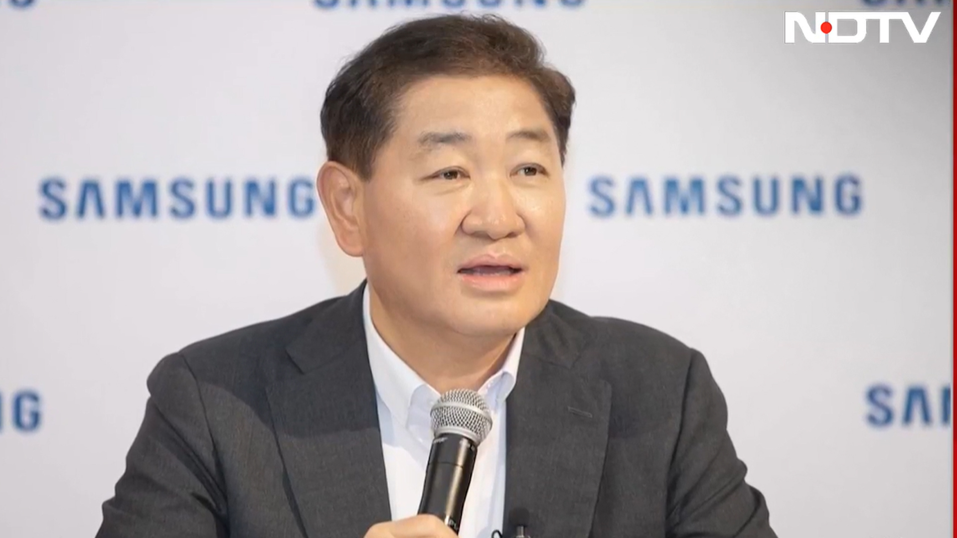 Samsung Electronics Says co-CEO Han Jong-hee Dies