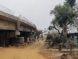 MP: 9 साल बाद भी अनूपपुर में निर्माणाधीन रेलवे फ्लाईओवर अधूरा, खामोश जिम्मेदार, लोगों में आक्रोश