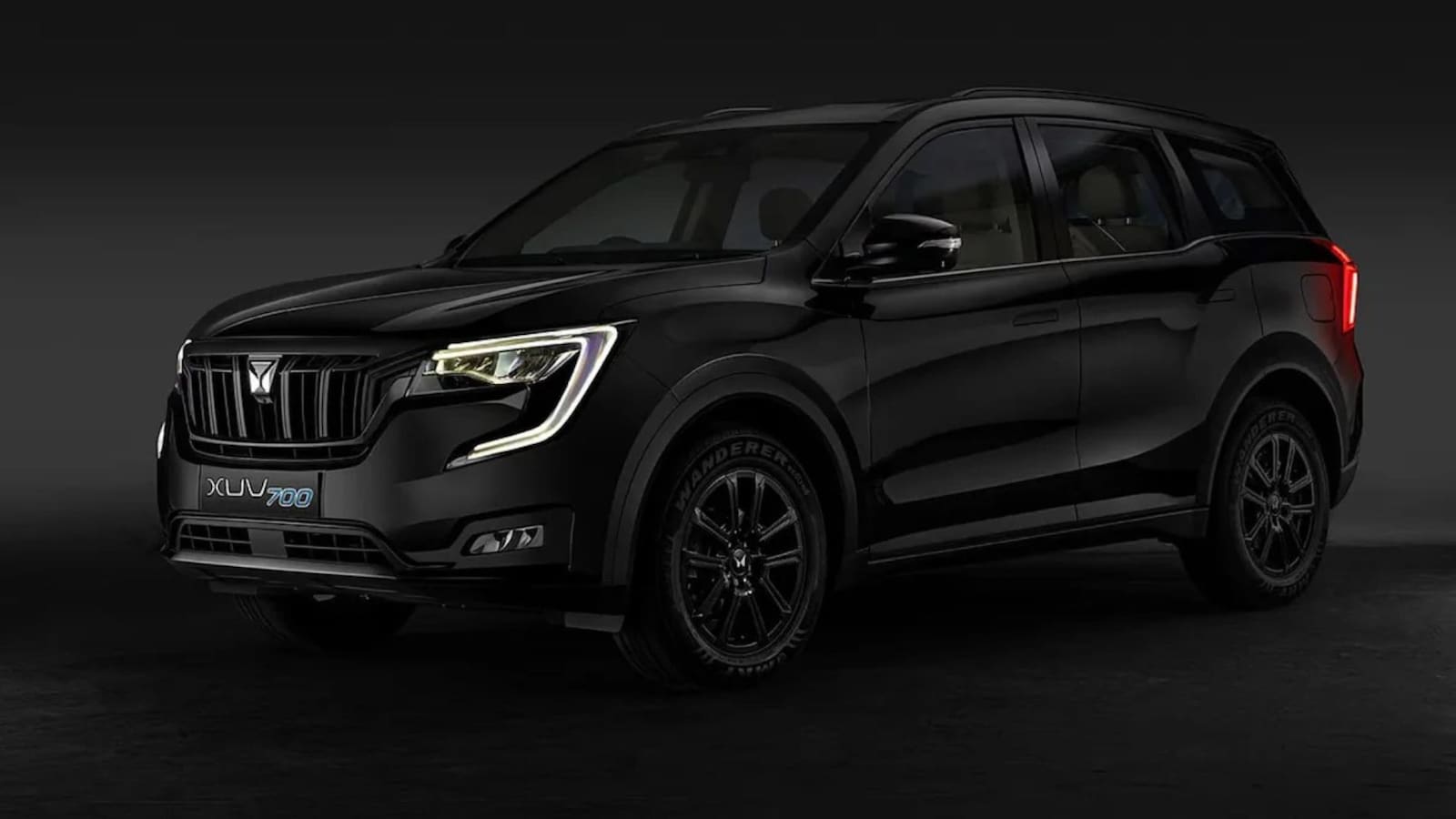 Invil Car Mahindra XUV700 To Get No More Updates In 2025; Facelift On Anvil?
