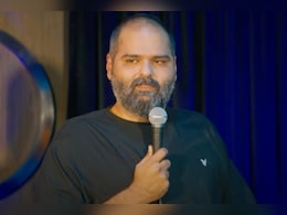 टी-सीरीज पर क्यों भड़के कॉमेडियन कुणाल कामरा? फैन्स से की यह खास अपील टी-सीरीज पर क्यों भड़के कॉमेडियन कुणाल कामरा? फैन्स से की यह खास अपील