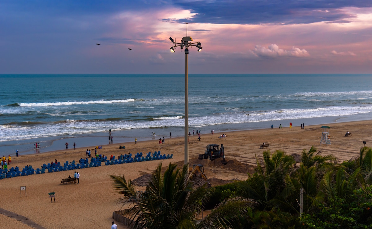 Golden Beach. Photo: iStock Golden Beach. Photo: iStock