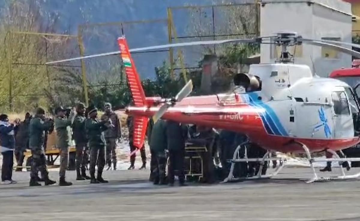 (माणा में मजदूरों का रेस्क्यू ऑपरेशन)