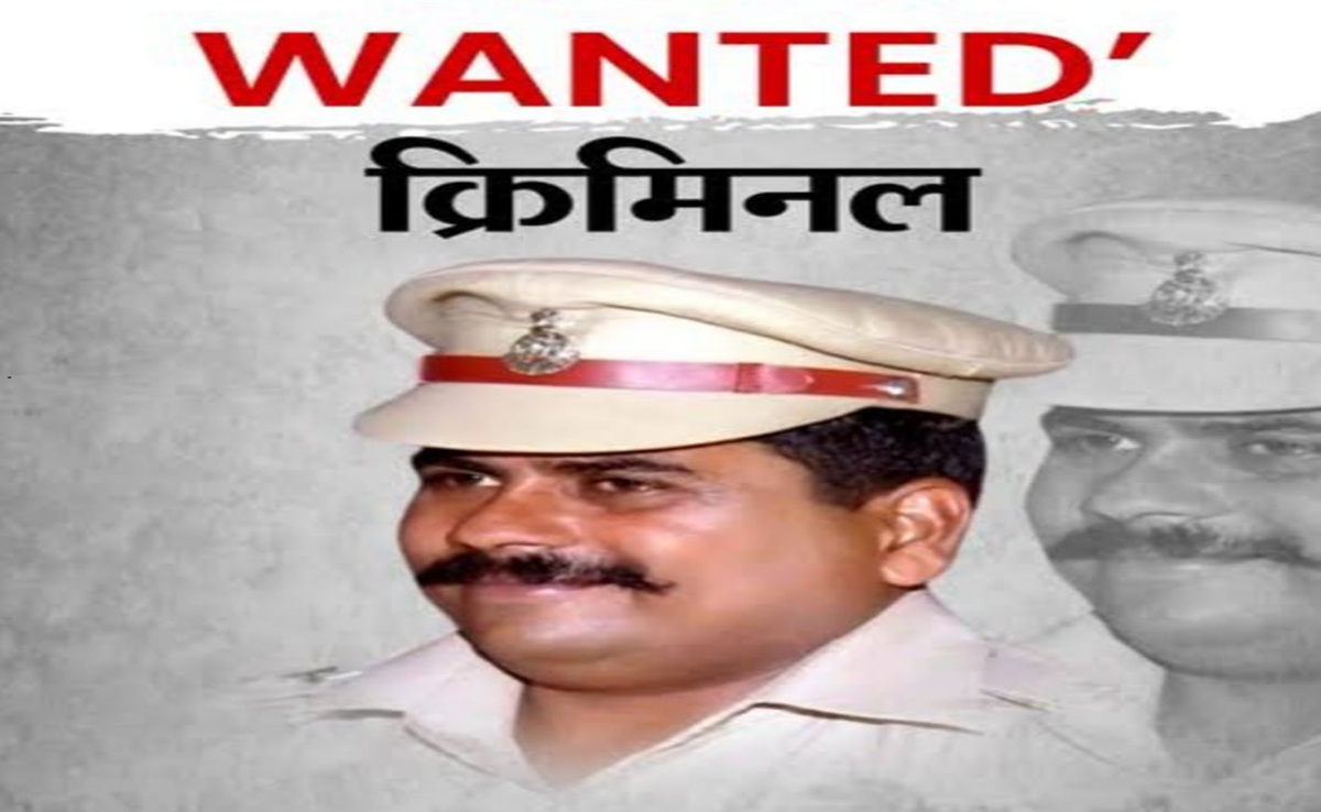 SI पर DGP ने घोषित किया 50 हजार रुपए का इनाम, 2.5 साल से चल रहा फरार, जानिए पूरा मामला