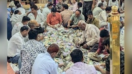 Sanwariya Seth Ji Mandir: 29 करोड़ रुपए,&nbsp;135 किलो, चांदी और 1 KG से ज़्यादा सोना, साँवलिया सेठ की दान पात्र में भेंट की गिनती पूरी&nbsp;