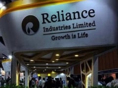 सरकार ने रिलायंस इंडस्ट्रीज से मांगा 24 हजार 500 करोड़ का हर्जाना, औंधे मुंह गिरे शेयर