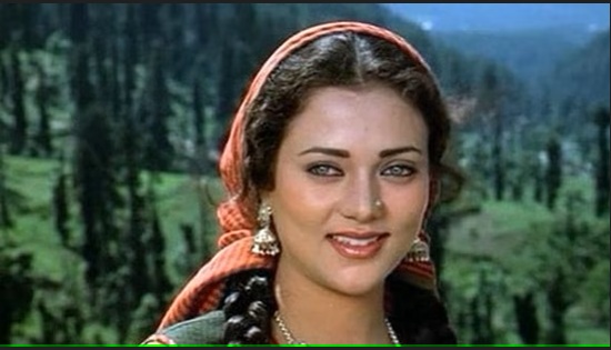 जींस-शर्ट में मंदाकिनी ने किया 48 साल पुराने गाने यार दिलदार तुझे कैसा पर डांस, वीडियो देख फैंस बोले- सुंदर