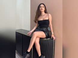 Amyra Dastur Is A Minimal Chic Girl In An All Black Outfit Amyra Dastur Is A Minimal Chic Girl In An All Black Outfit