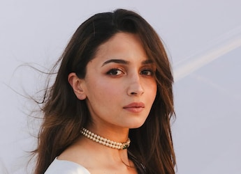 Alia Bhatt Enjoyed Unique  Alia Bhatt Enjoyed Unique