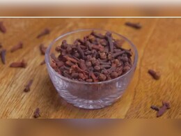 भोजन के बाद लौंग चबाना बड़ा फायदेमंद, मसाले से लेकर औषधि तक... कई तरह कर सकते हैं इस्तेमाल