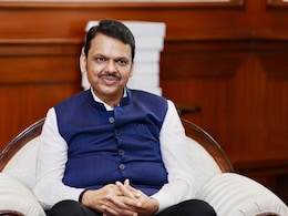 Financial Fraud: आमिष दाखवून गंडा घालणाऱ्यांना आता सुट्टी नाही; CM फडणवीसांचा धडाकेबाज निर्णय Financial Fraud: आमिष दाखवून गंडा घालणाऱ्यांना आता सुट्टी नाही; CM फडणवीसांचा धडाकेबाज निर्णय