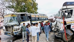 Rajasthan: रोडवेज बस के भीषण सड़क हादसे में 1 की मौत 10 बुरी तरह घायल, आमने-सामने टकराई बस और ट्रक