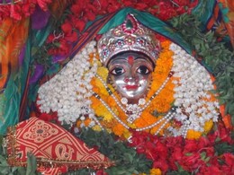 शीतला सप्तमी और शीतला अष्टमी की तिथि में ना हों कंफ्यूज, जानिए दोनों की सही तारीख शीतला सप्तमी और शीतला अष्टमी की तिथि में ना हों कंफ्यूज, जानिए दोनों की सही तारीख