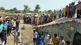 MP Crime: रेलवे प्लेटफार्म के नीचे मिला युवक का शव, सूचना के 6 घंटे बाद जीआरपी ने की कार्रवाई