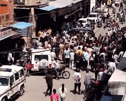 Rajasthan: जयपुर में बाइक से टक्कर के बाद युवक ने तलवार लहराई, जमकर हुआ हंगामा; पुलिस ने मामला शांत करवाया