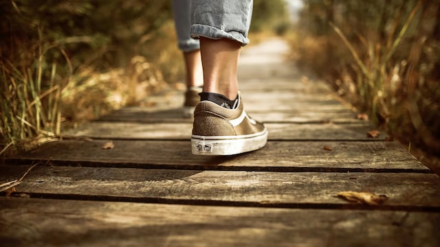 Brisk walking benefits: Add brisk walking to your workout routine today to liver longer