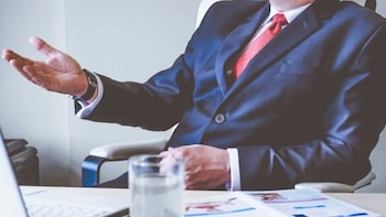 'Move On': Netizens Tell CEO Complaining About Candidate's Last-Minute Hike Demand