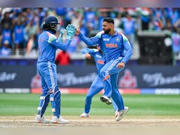 'यह मेरी गेंदबाजी में रोड़ा है', वरुण ने स्वीकारा क्यों नहीं खेल सकते टेस्ट  क्रिकेट 'यह मेरी गेंदबाजी में रोड़ा है', वरुण ने स्वीकारा क्यों नहीं खेल सकते टेस्ट  क्रिकेट