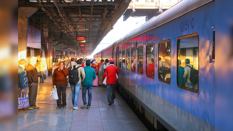 बड़ी खुशखबरी! 48 शहरों के लिए कन्फर्म टिकट के साथ अतिरिक्त ट्रेनों की जल्द मिलेगी सौगात, देख लें पूरी लिस्ट