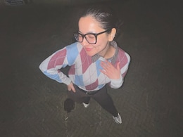 Hania Aamir Aces Street Style Fashion In Multicoloured Jumper And Pants Hania Aamir Aces Street Style Fashion In Multicoloured Jumper And Pants